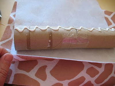 Cardboard Tube Giraffe - Crafts by Amanda