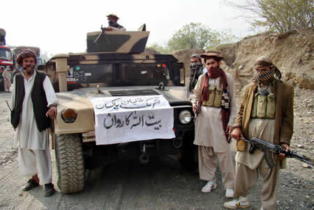 [Pakistan-Taliban-Humvee.jpg]