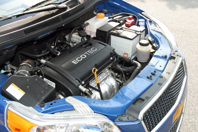2009+Chevy+Aveo+engine (image)