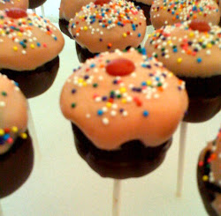 Cupcake Pops