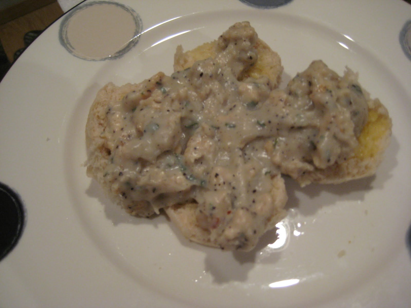Eating With A: Chicken & Biscuits with Gravy - My "Southern" Cooking