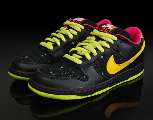space tiger dunks