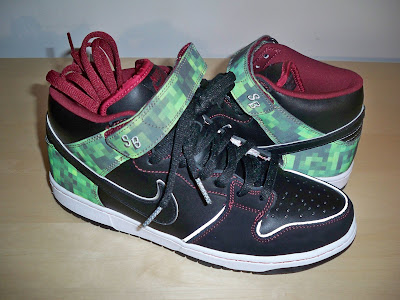 SB Collection: Nike Dunk Mid Elite SB 