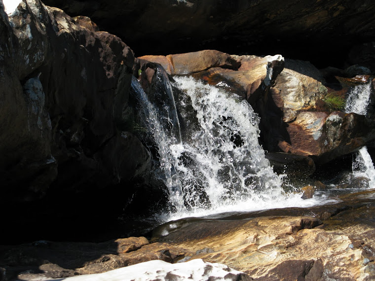 Pequena queda na segunda cachoeira do Moinho