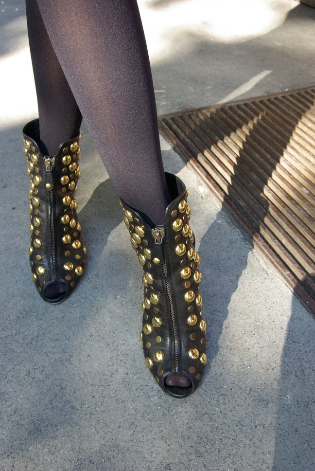 Any idea how to put studs on boots ? CLOTHING