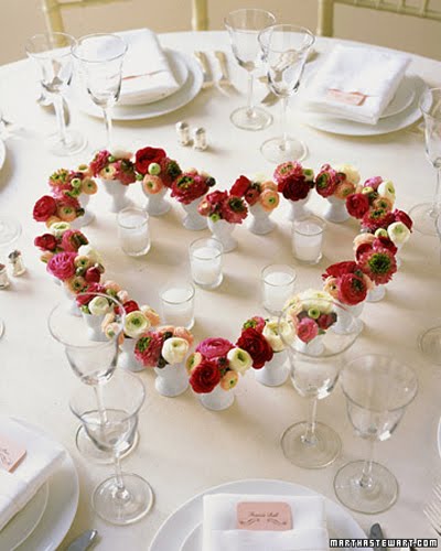 [a100879_fal04_heartcenterpi_xl+martha.jpg]