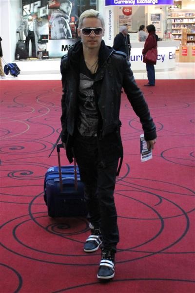 OFFICIAL ECHELON URUGUAY - THIRTY SECONDS TO MARS -: DEPARTING AUCKLAND ...