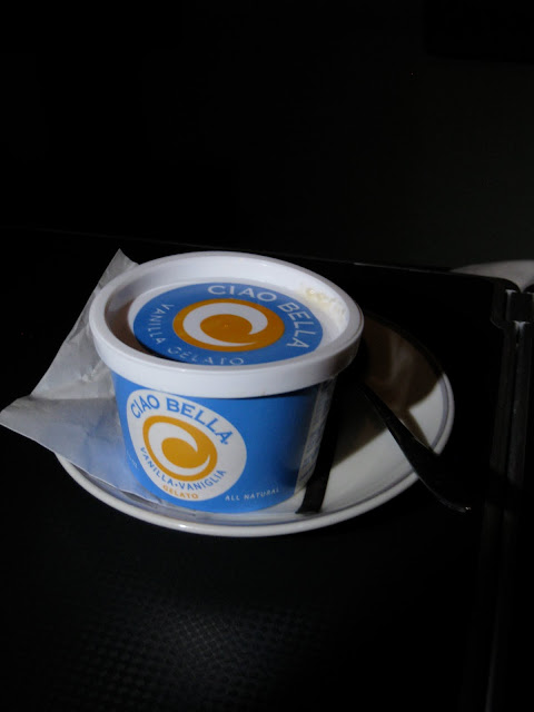Trip report: Japan Airlines Business Class snack - CIAO BELLA GELATO Vanila Ice Cream on JL061