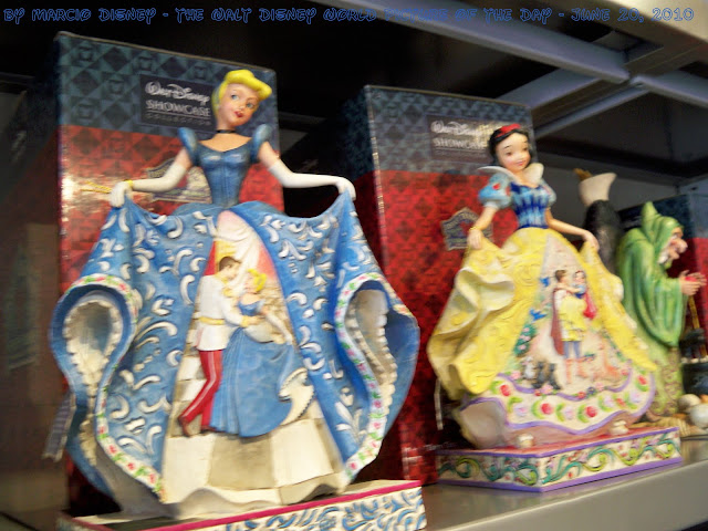 disney showcase collection list