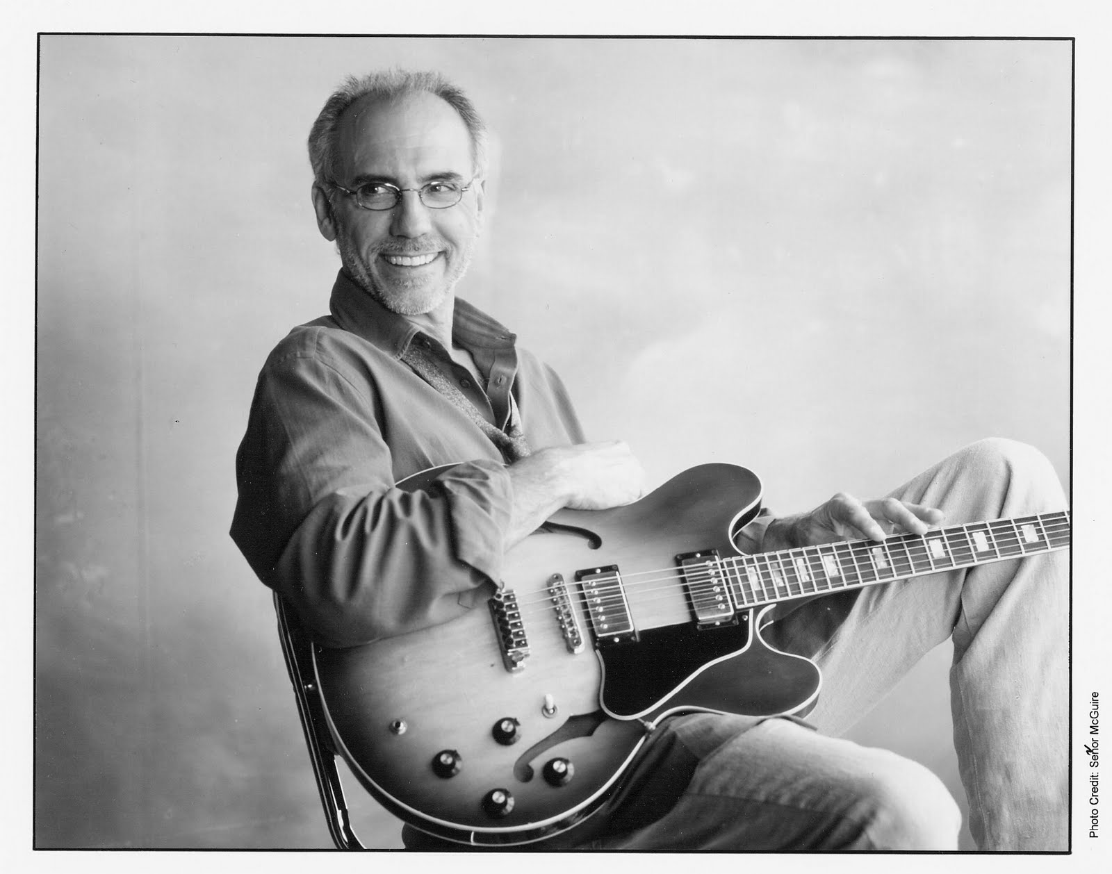 VIORIONE Discography: Larry Carlton - Discography