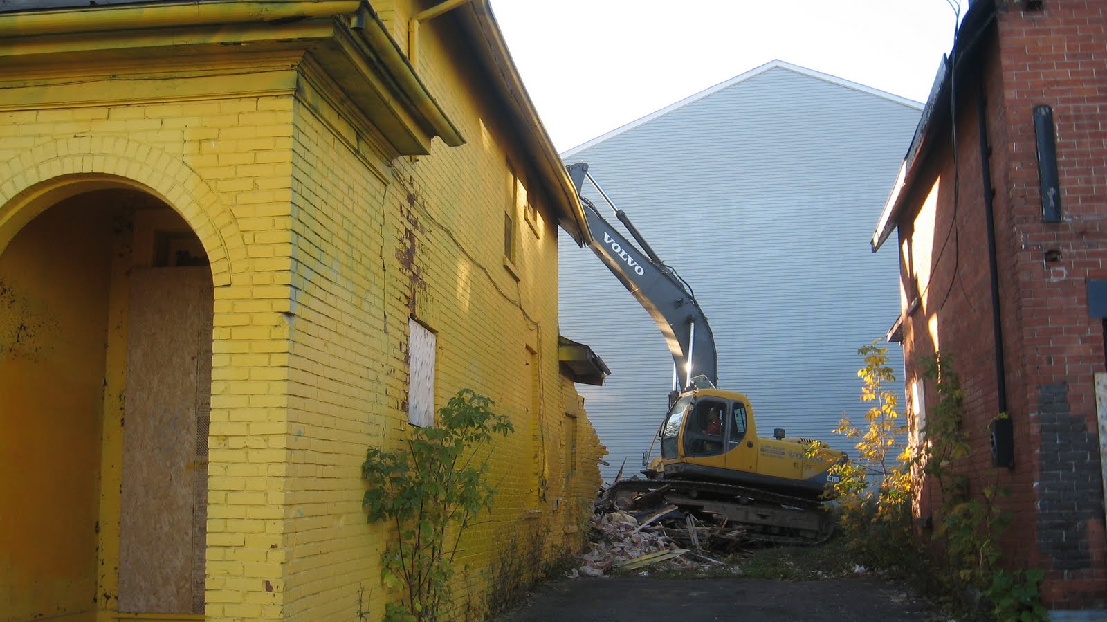 Coloured Marbles Yellow Brick House