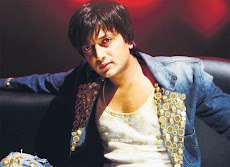 Jaane Kahan Se Aayi Hai