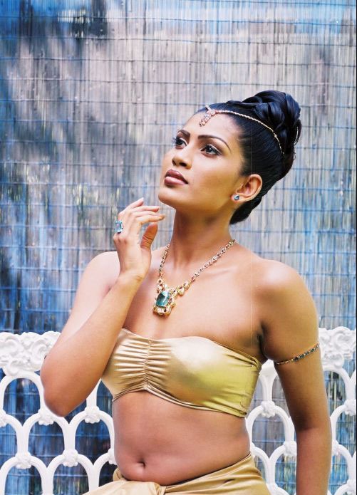 Rowana+Santhuki+Fernando5.jpg