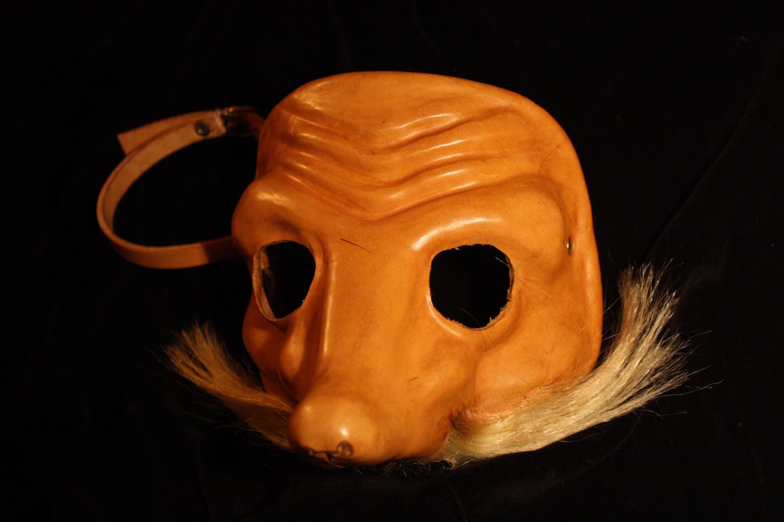 MASCADAMS: Masques de Commedia Dell'Arte pour le spectacle "le tour du