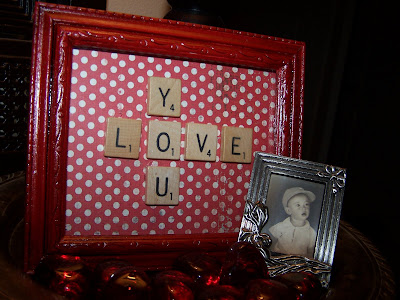 Valentine crafts http://bec4-beyondthepicketfence.blogspot.com/2011/01/love-is-in-air.html