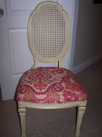 chair makeover http://bec4-beyondthepicketfence.blogspot.com/2009/04/quick-chair-makeover.html