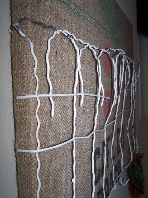 Christmas card holder burlap coffee sack http://bec4-beyondthepicketfence.blogspot.com/2010/12/12-days-of-christmas-ideas-day-11.html