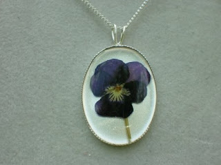 Violet flower pendant