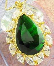 [Zümrüt+taşı.jpg]