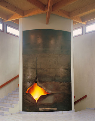 Eclat sculptural fireplace