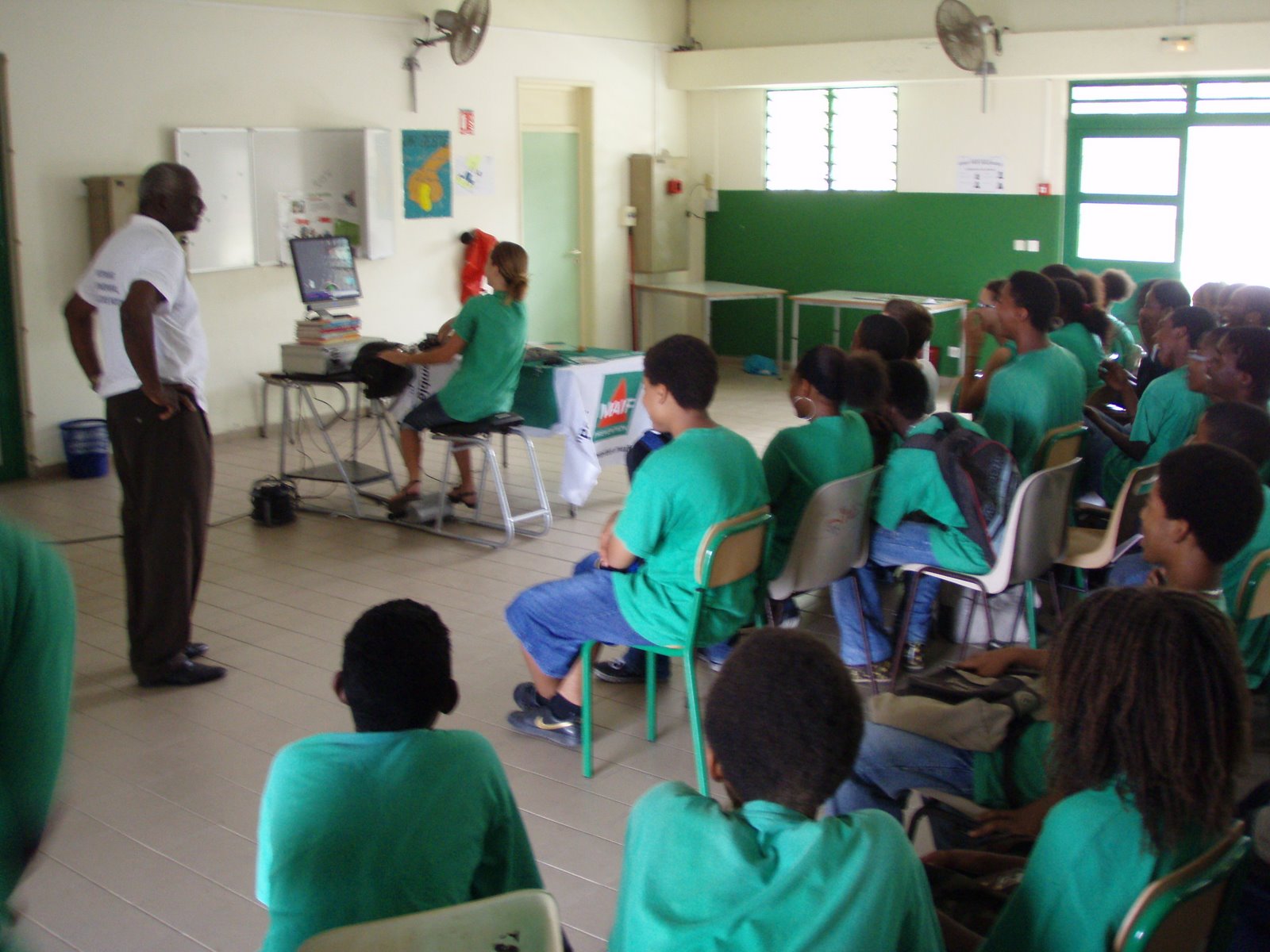 Collège de Port Louis  Blog de l'atelier multimédia