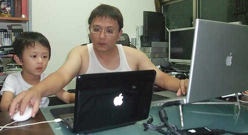 [ultra_macbook_2.png]