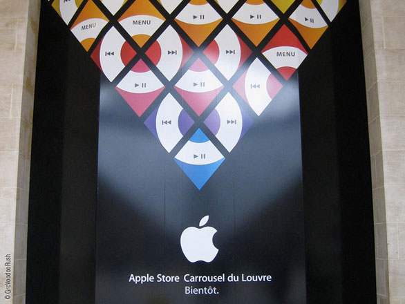 [applestore-louvre-1.jpg]