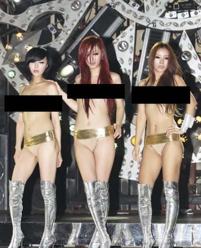 japanese women porn gif luna star big ass cowgirl porn