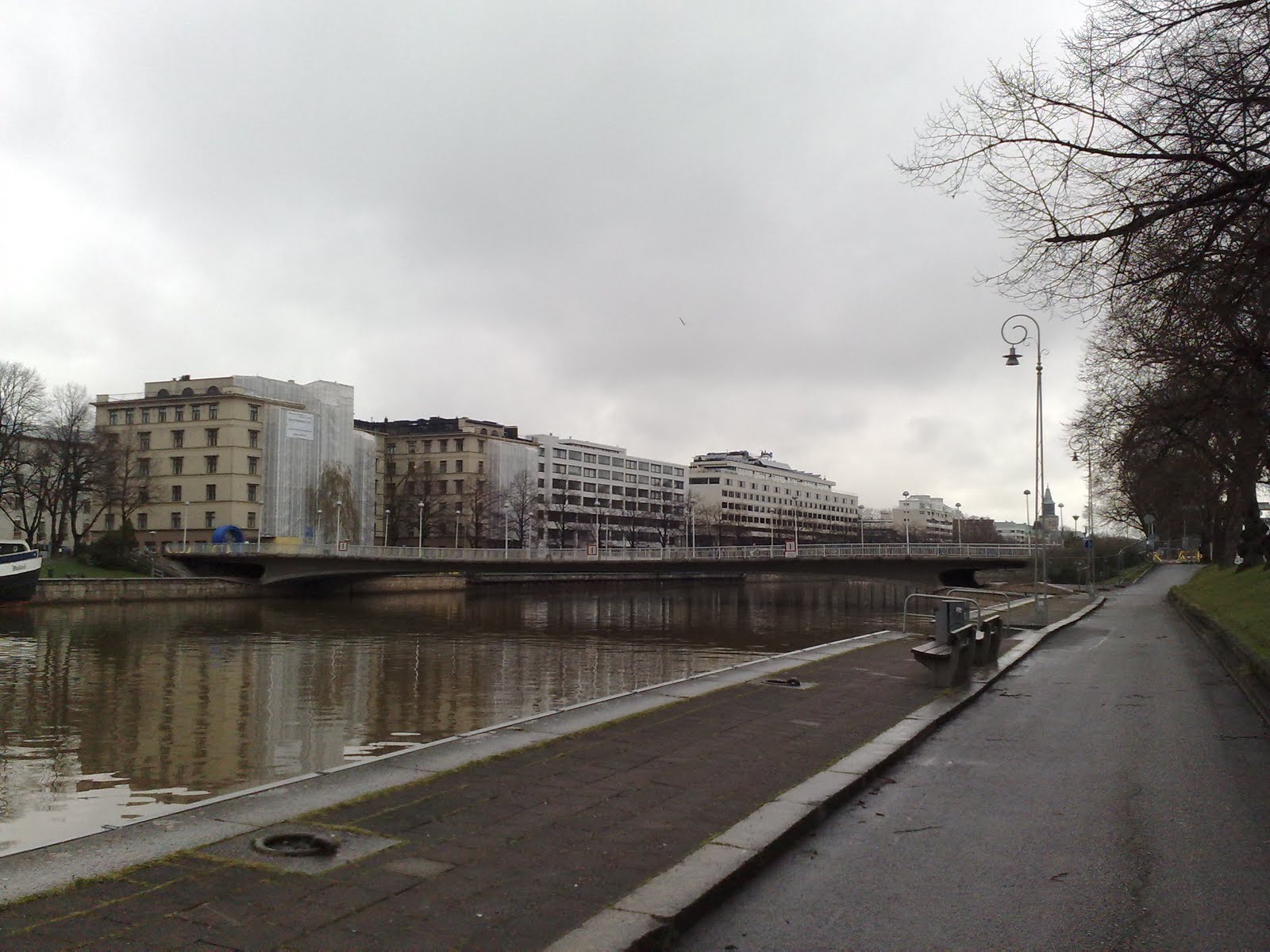 Remember the song "London Bridge is falling down"?