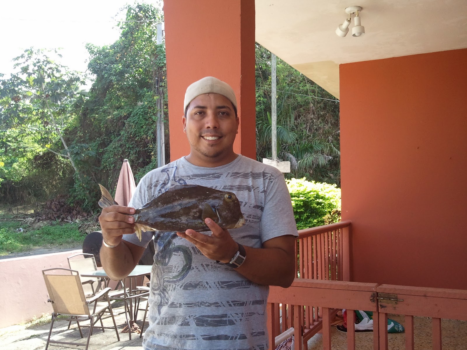 Pesca De Orilla (Surf Fishing): Un Chapin A Mica Increible pero Cierto