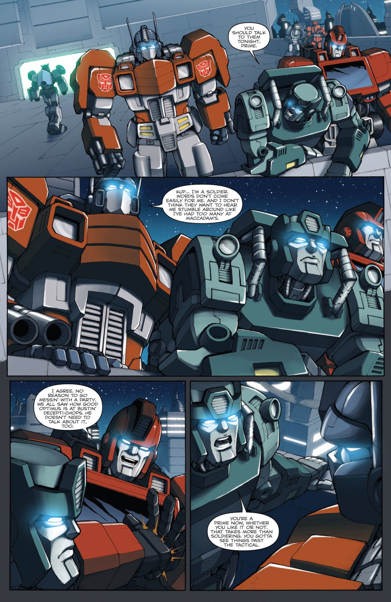 Read online Transformers: The IDW Collection comic -  Issue # TPB 7 (Part 4) - 29