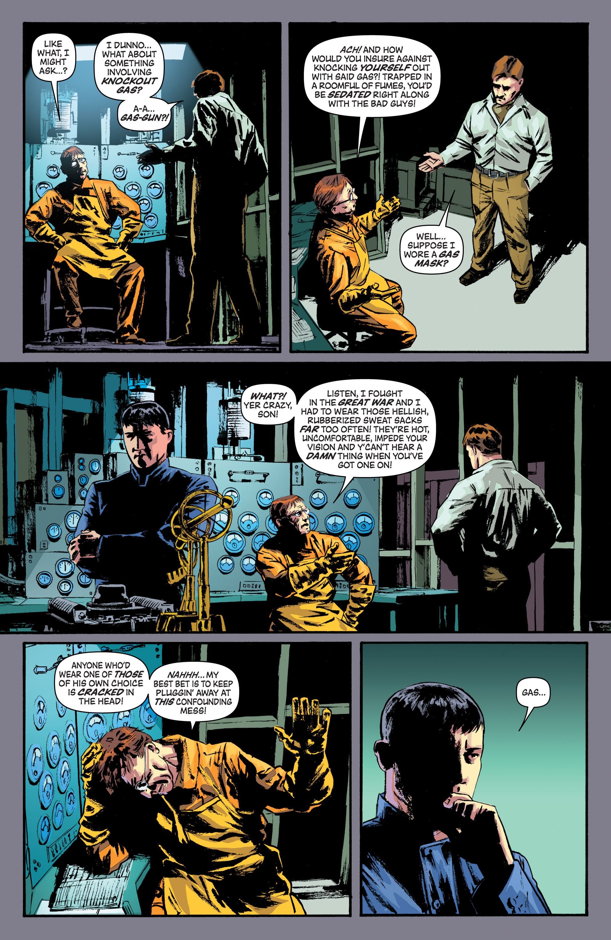 Green Hornet: Year One Issue #9 #10 - English 11