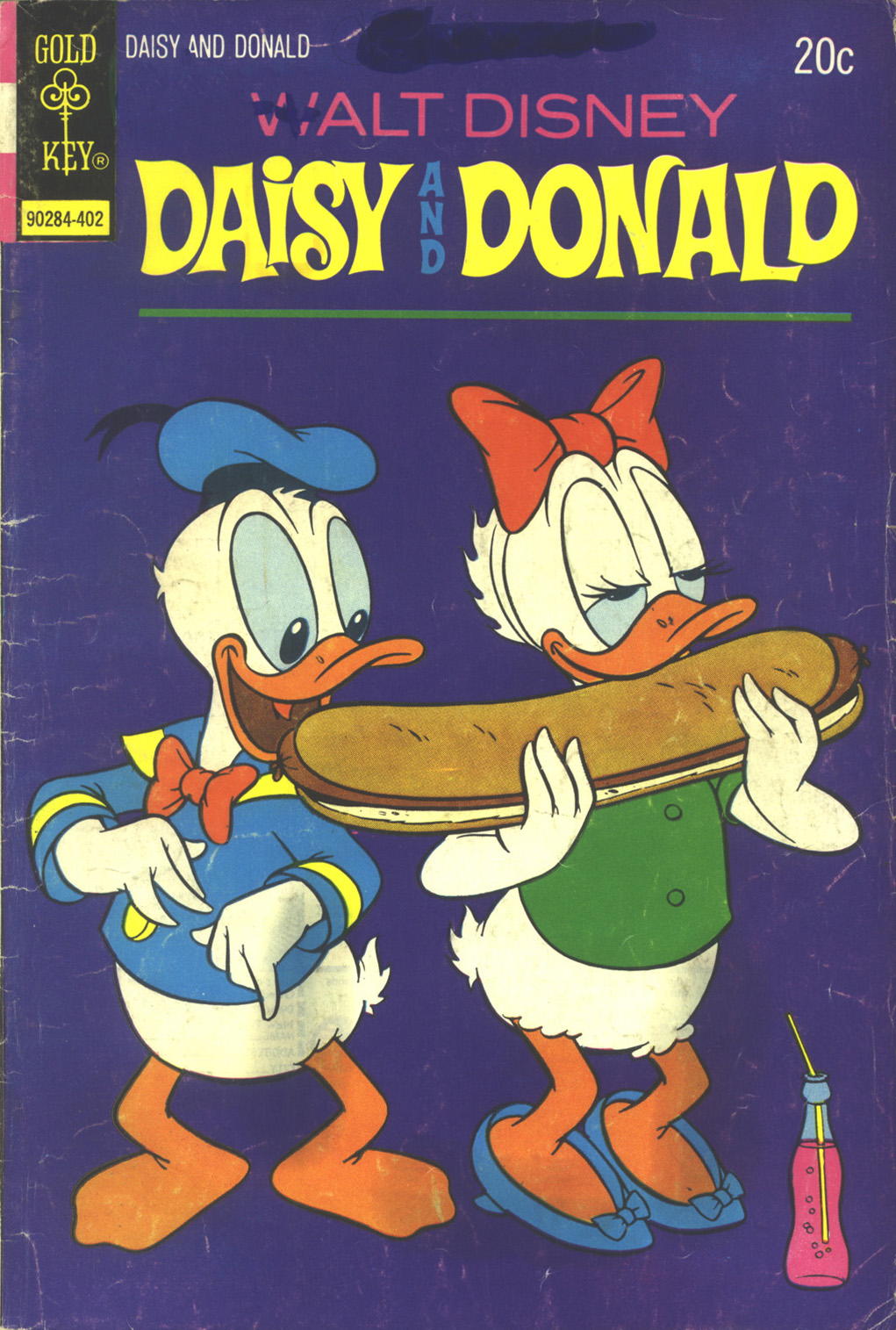 Read online Walt Disney Daisy and Donald comic -  Issue #4 - 1
