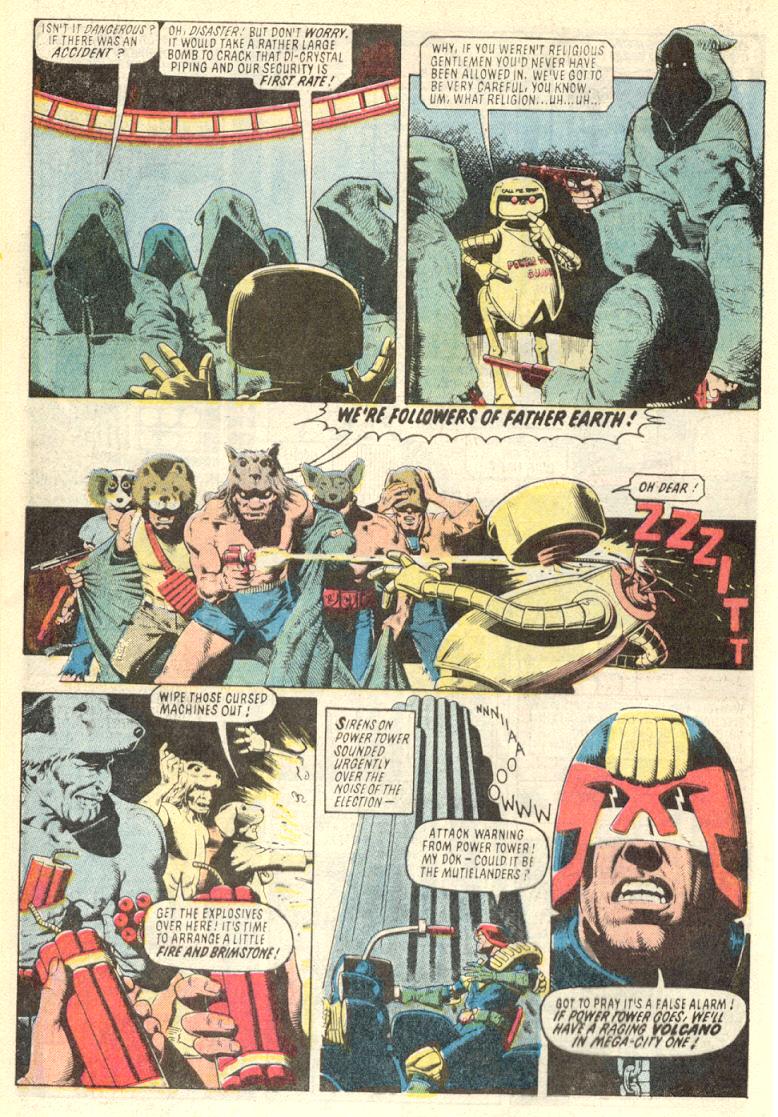 Read online Judge Dredd (1983) comic -  Issue #4 - 7