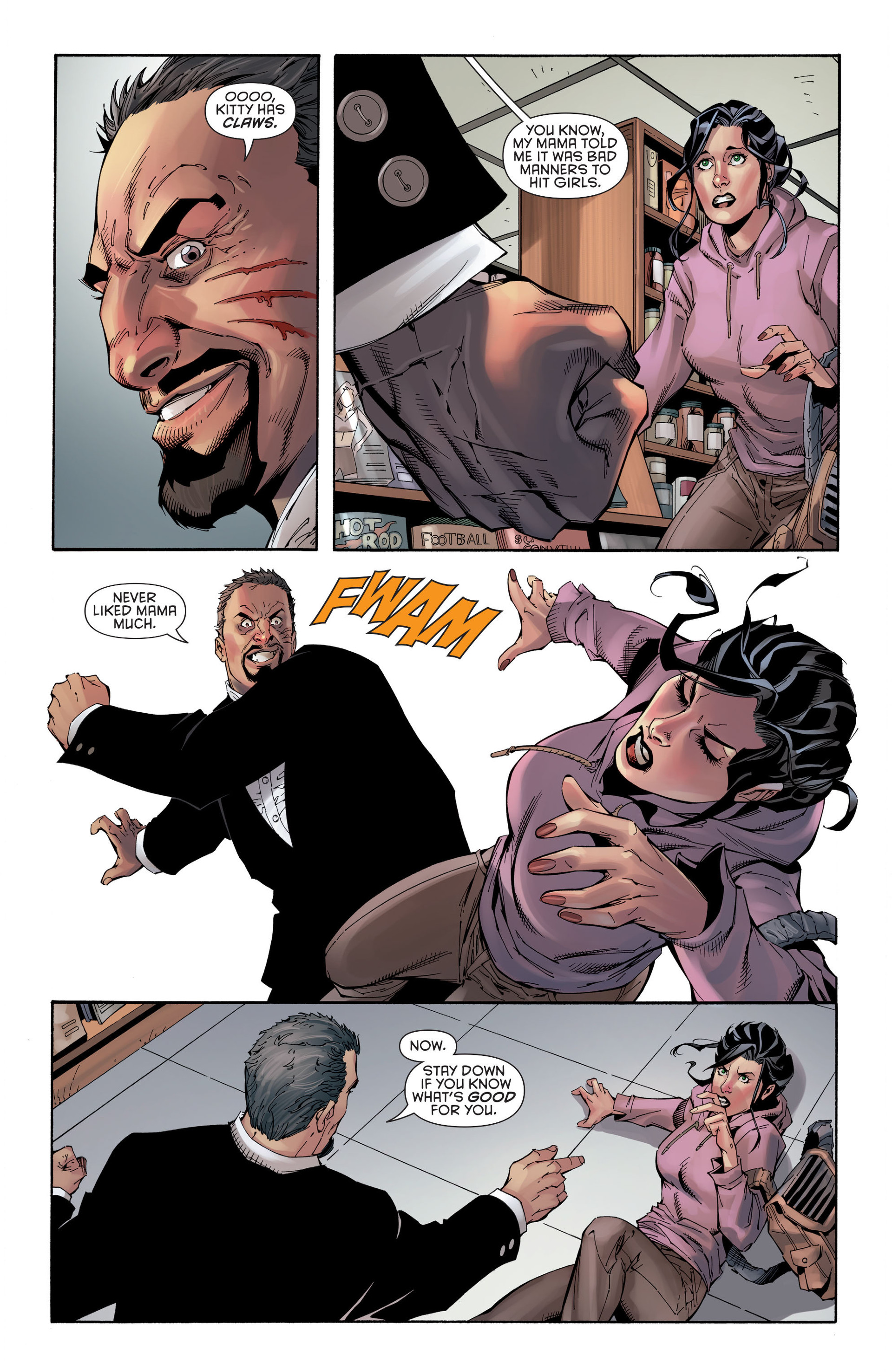 Read online Catwoman (2011) comic -  Issue #25 - 15