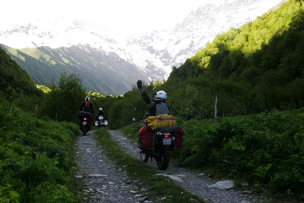 transport motocykli do Guzji