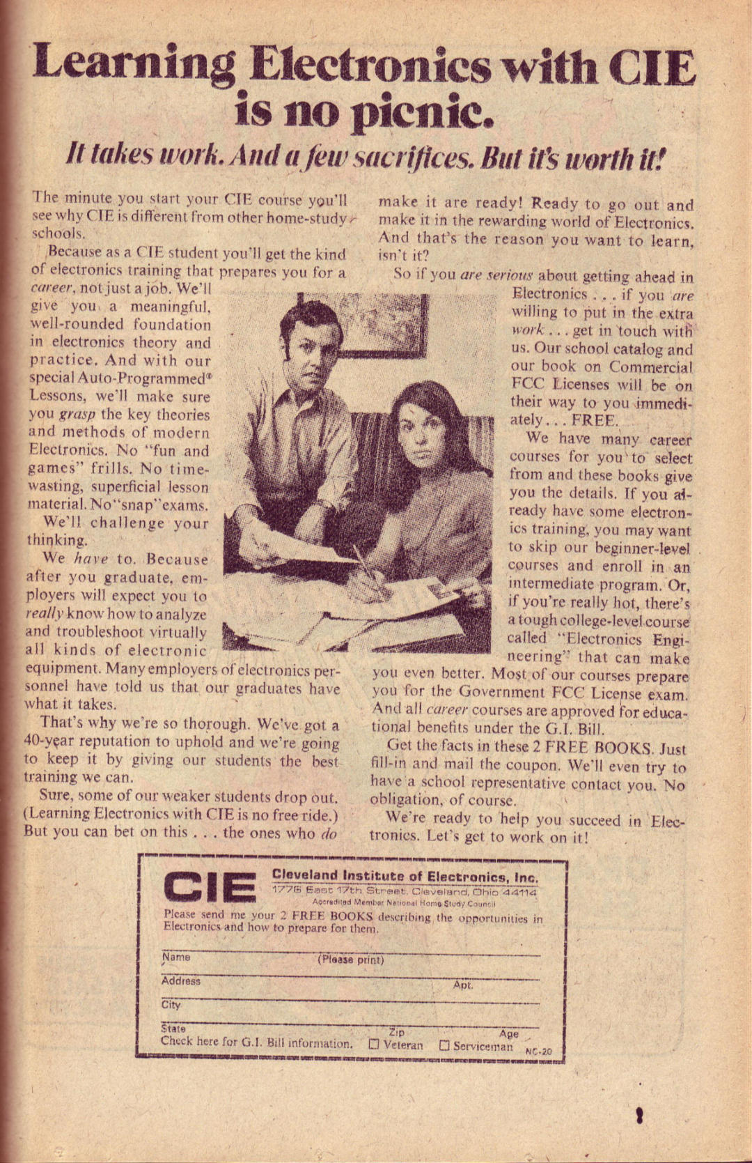 Read online G.I. Combat (1952) comic -  Issue #179 - 23