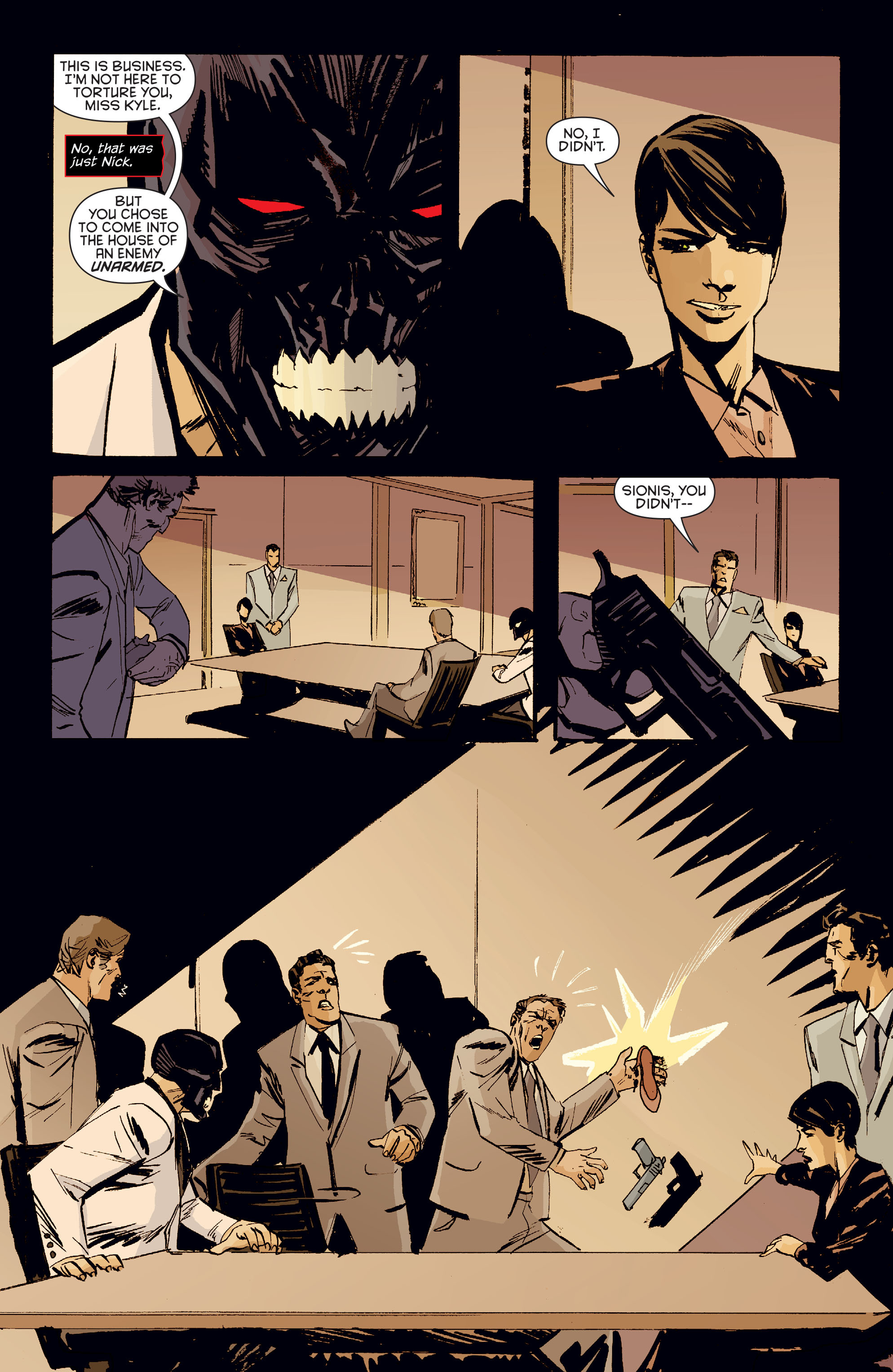 Read online Catwoman (2011) comic -  Issue #38 - 7