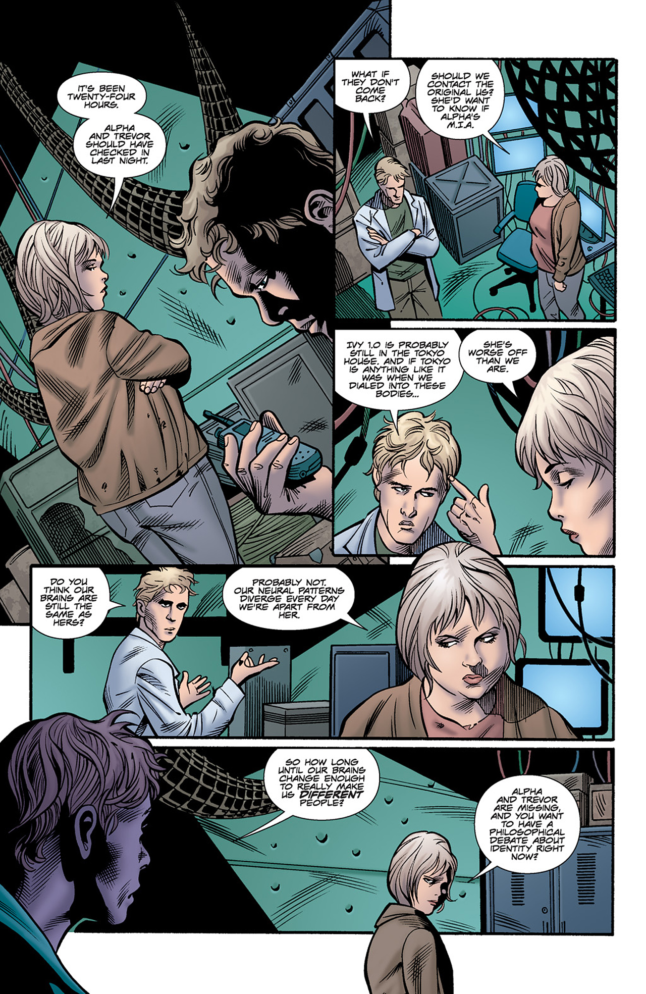 Read online Dollhouse comic -  Issue #4 - 5