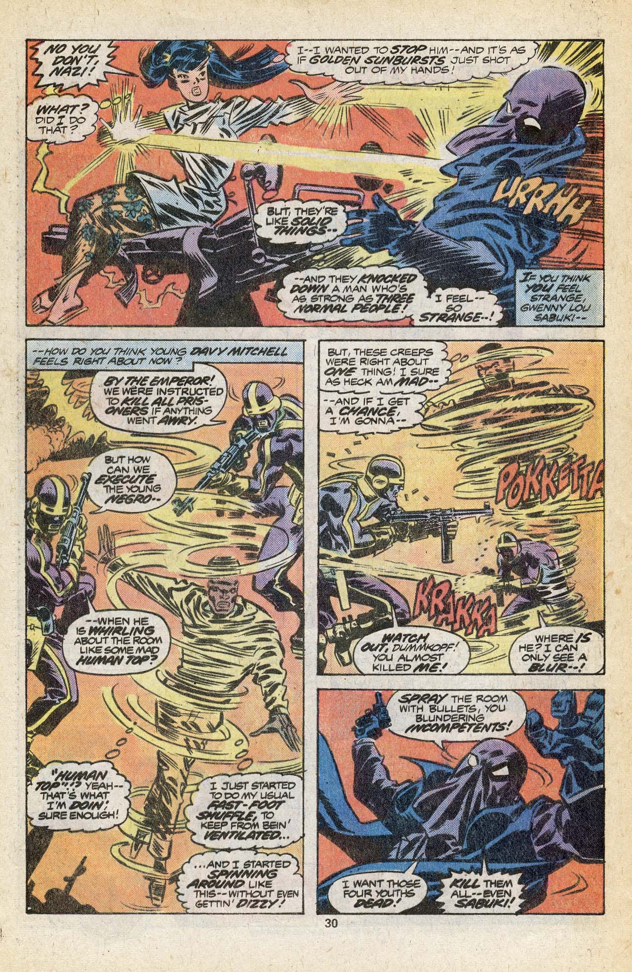 The Invaders (1975) Issue #27 #28 - English 32