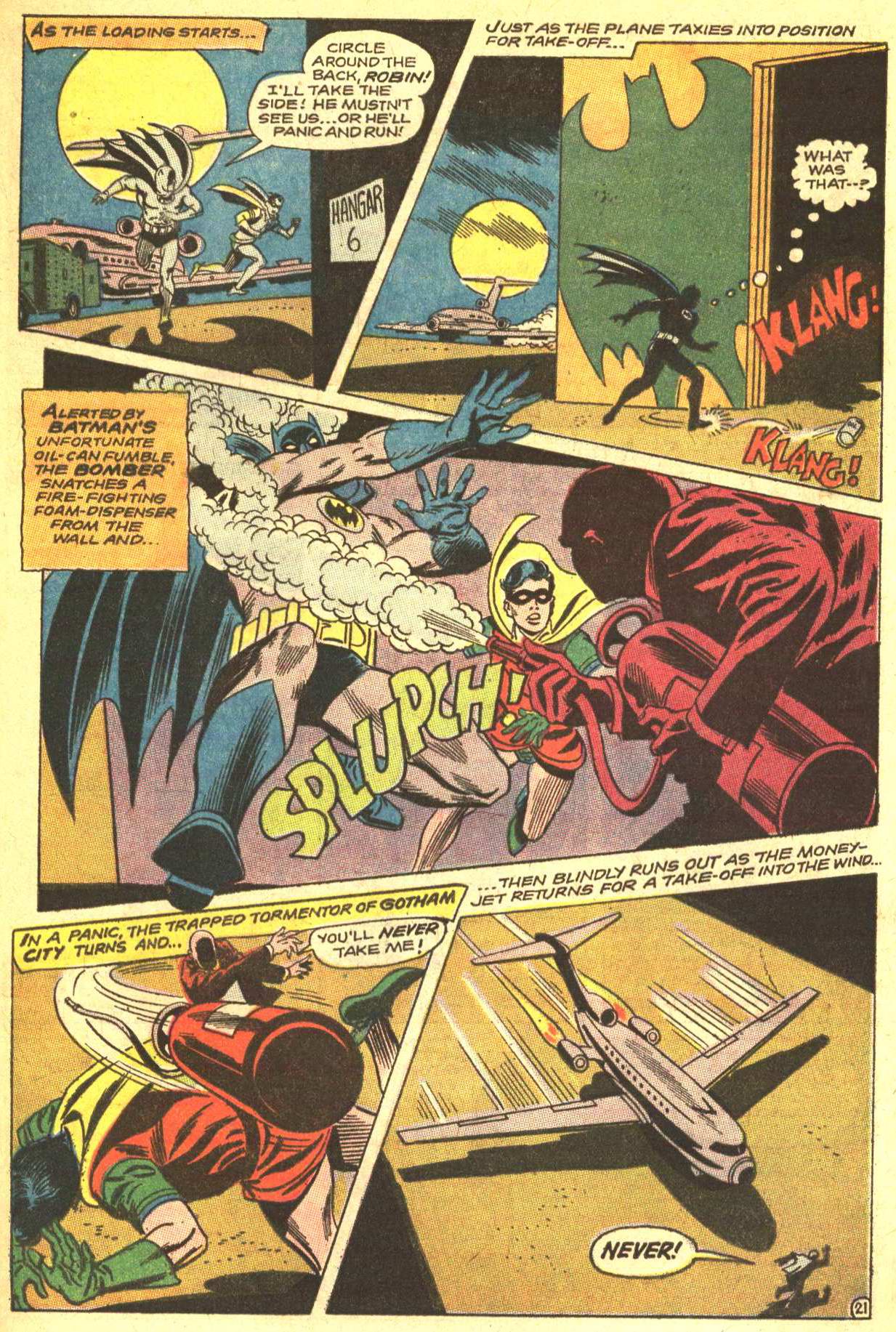 Read online Batman (1940) comic -  Issue #207 - 24