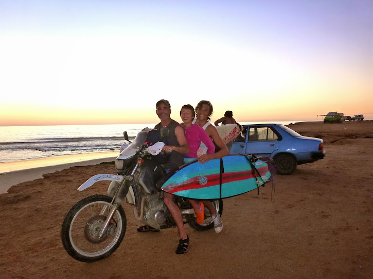 surfing lesson in bali indonesia