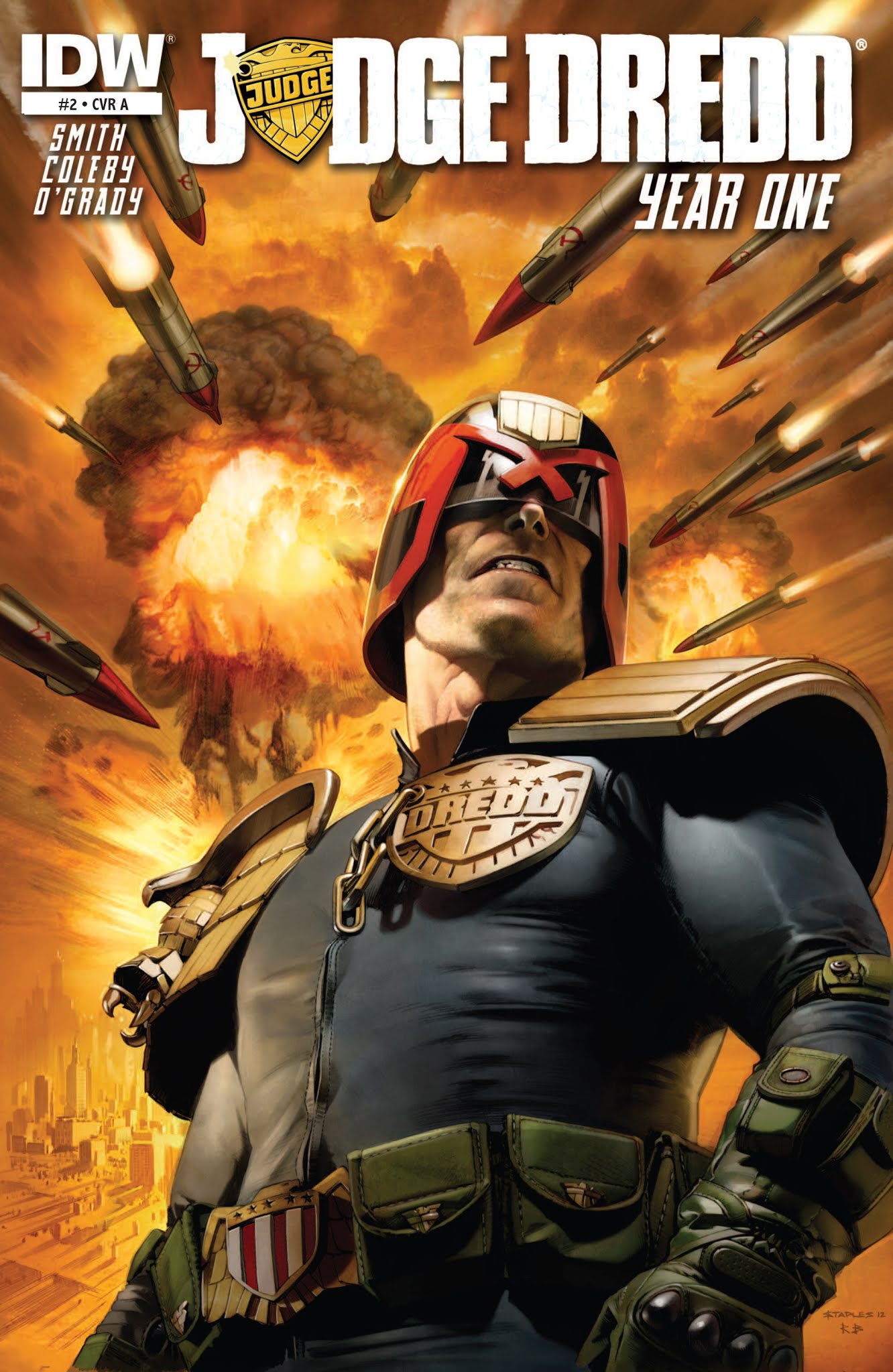 Read online Judge Dredd: Year One comic -  Issue #2 - 1
