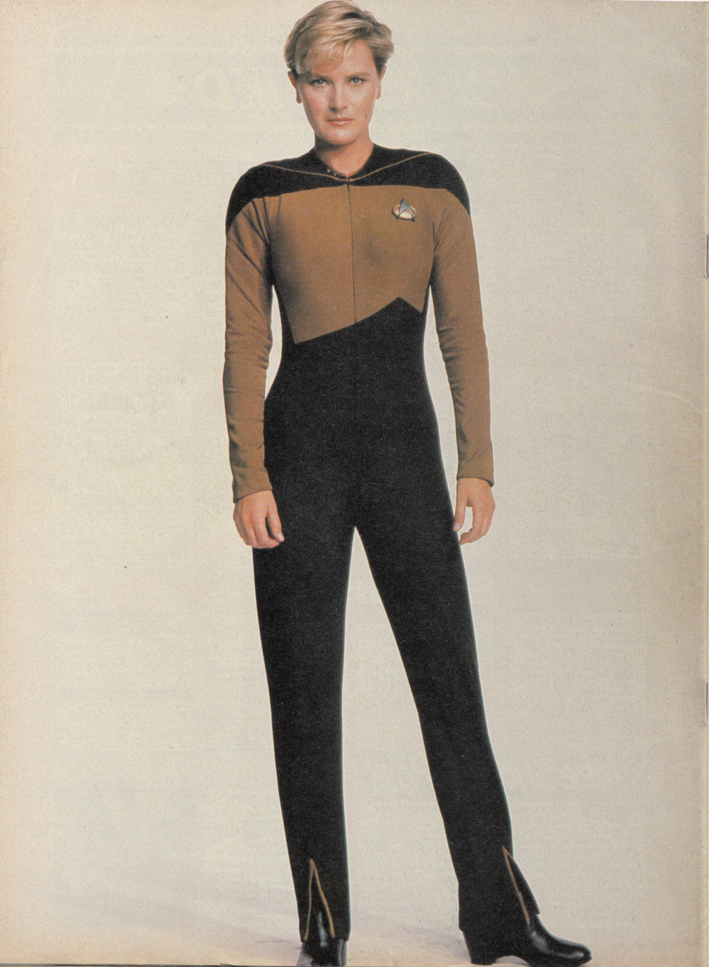 Read online Star Trek The Next Generation (1990) comic -  Issue #5 - 32