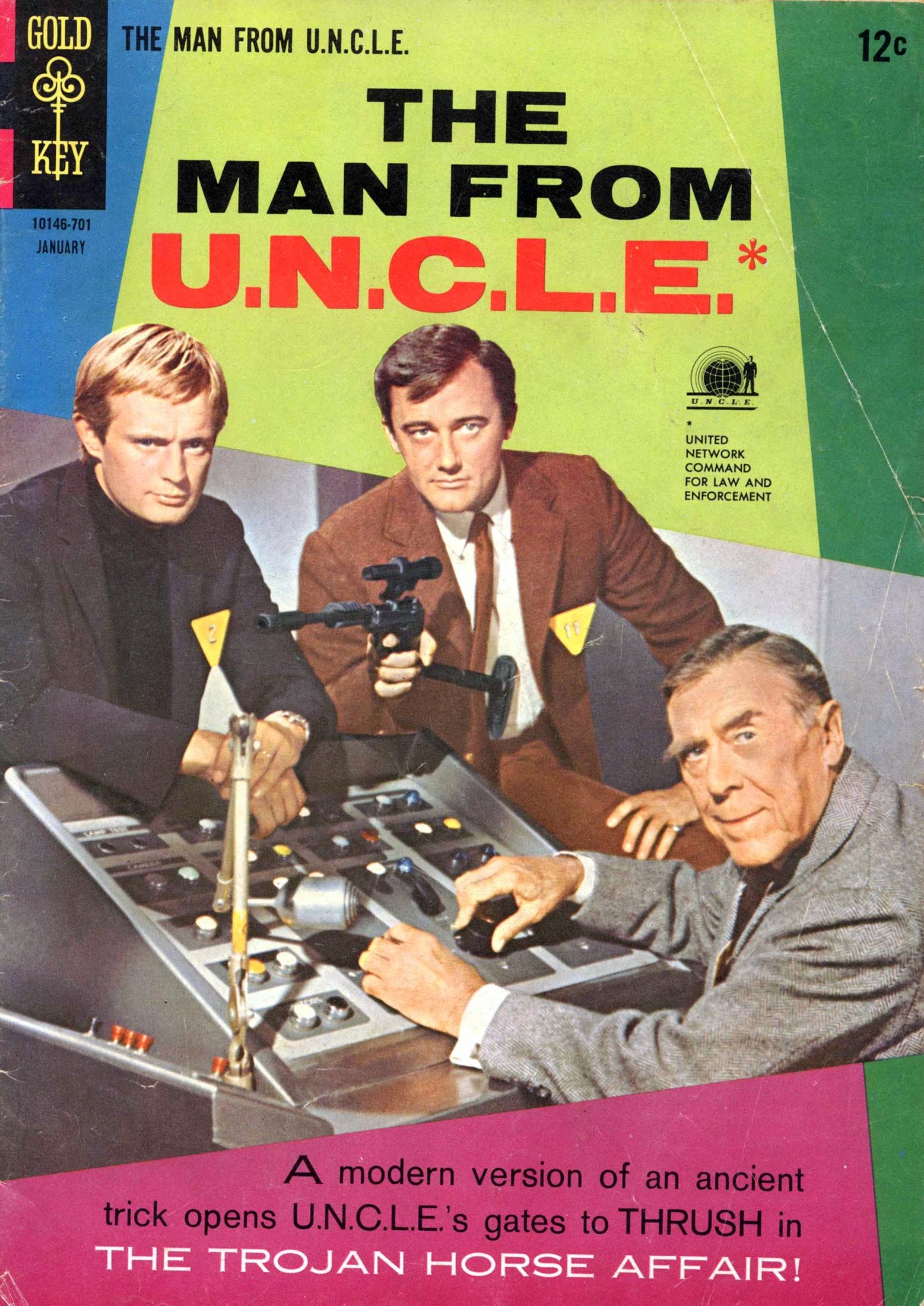 Read online The Man From U.N.C.L.E. comic -  Issue #10 - 1