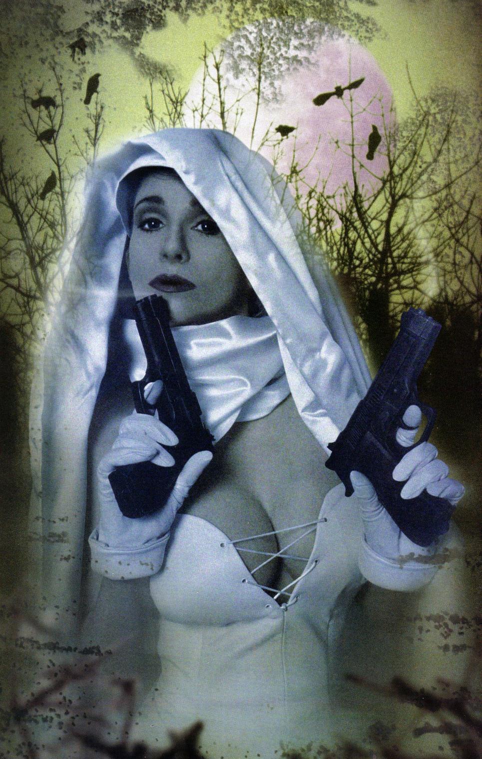 Read online Ghost (1995) comic -  Issue #25 - 44