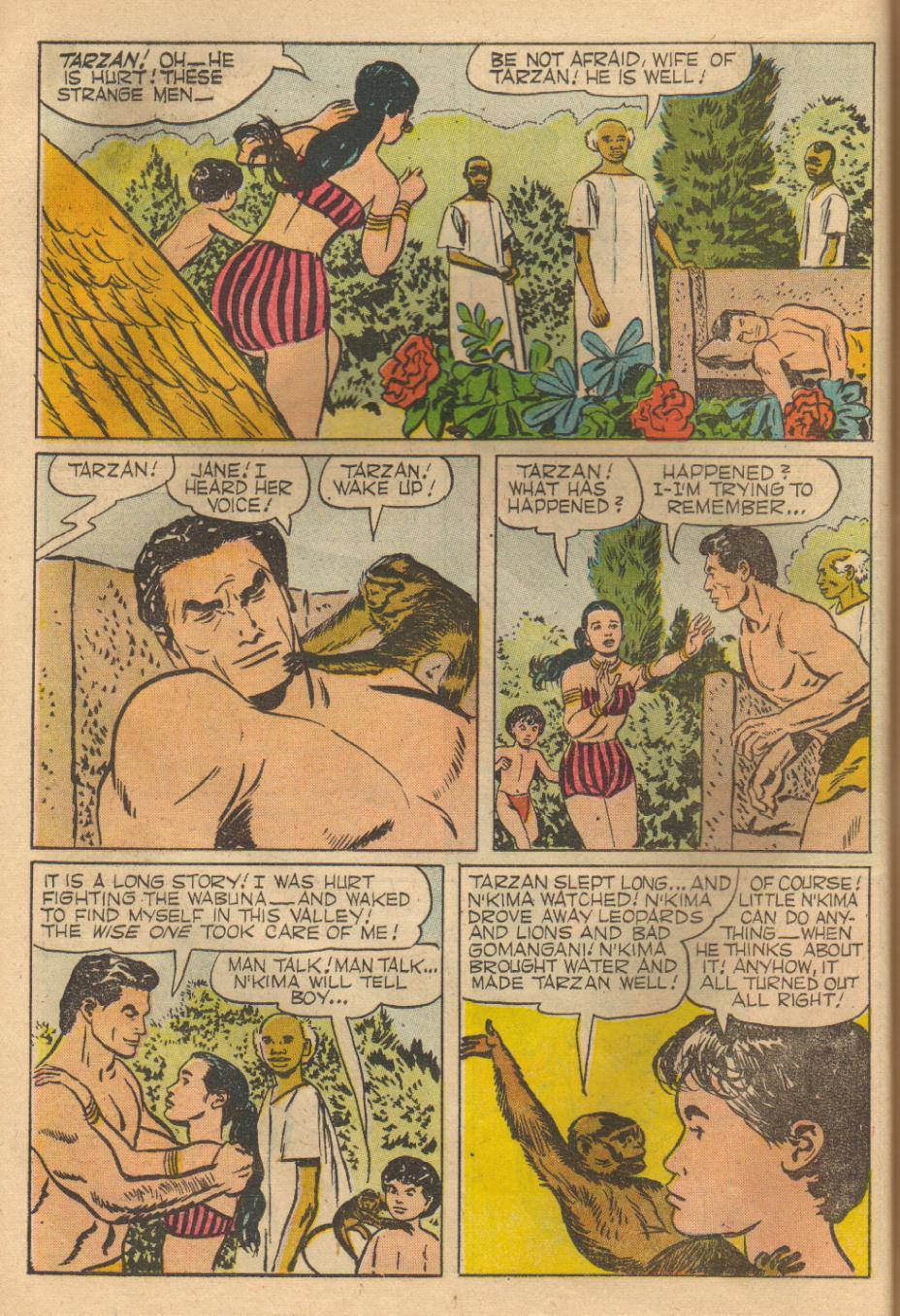 Read online Dell Giant comic -  Issue #25 - 26