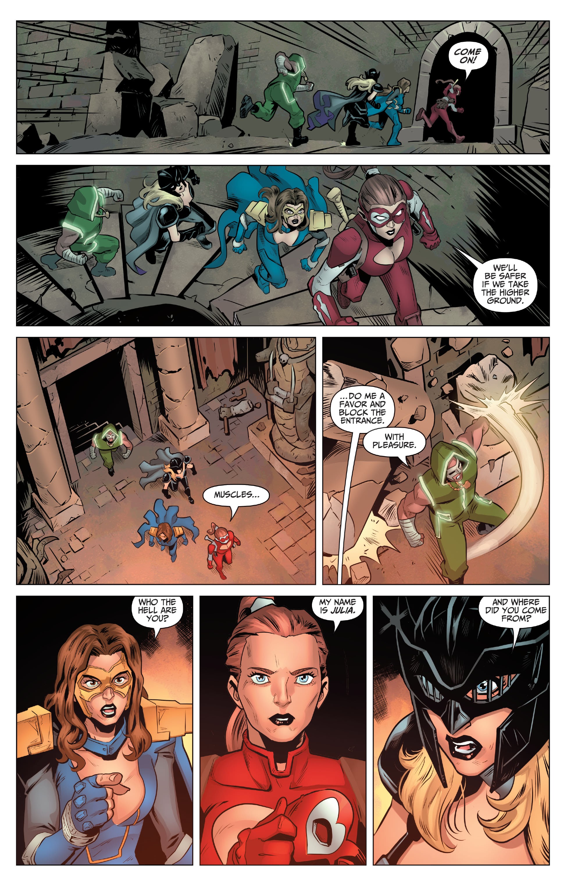 Read online Robyn Hood Annual: The Swarm comic -  Issue # Full - 45