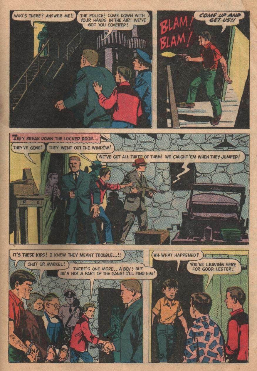 Read online Four Color Comics comic -  Issue #830 - 33