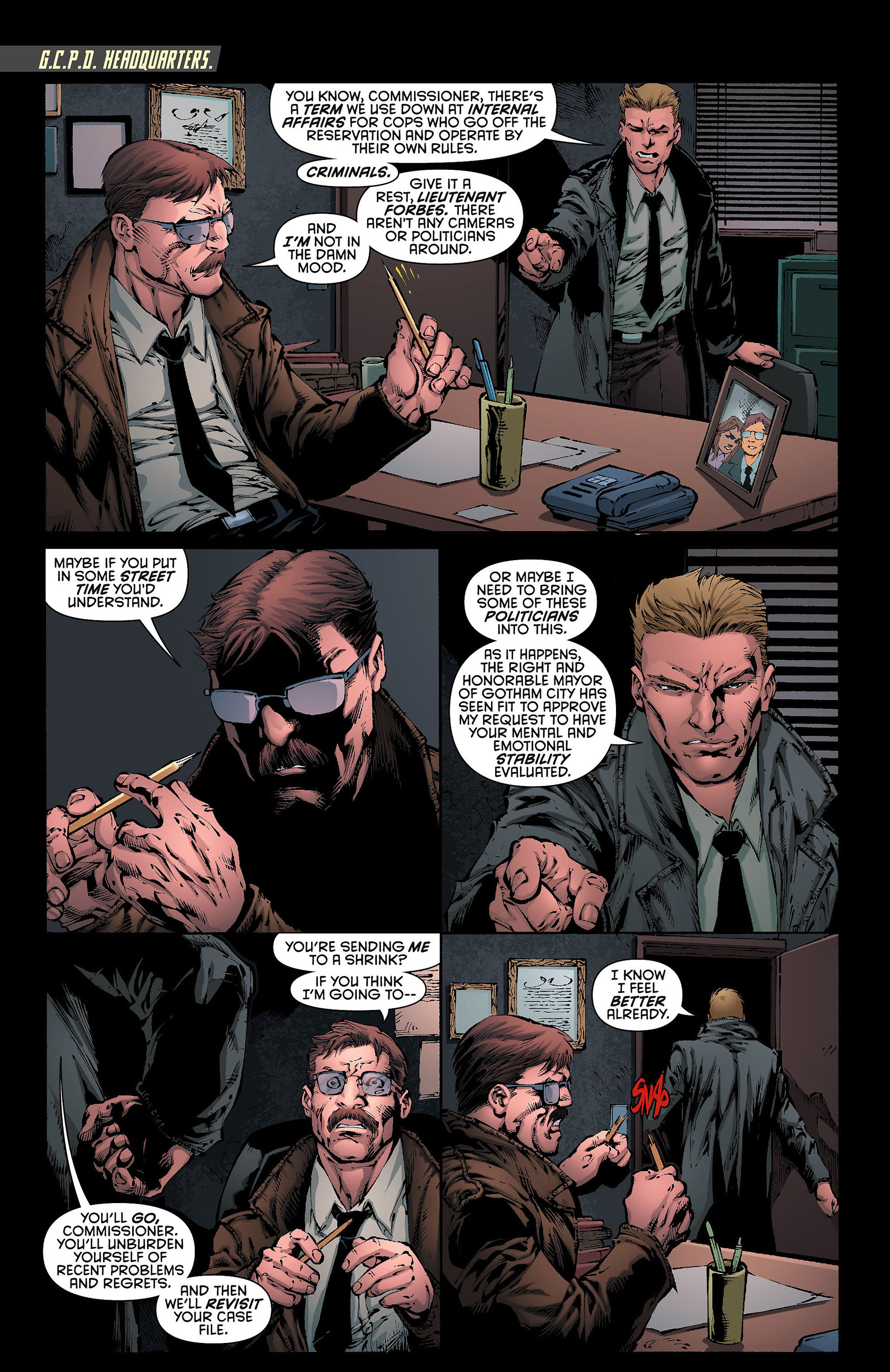 Read online Batman: The Dark Knight [II] (2011) comic -  Issue #8 - 6